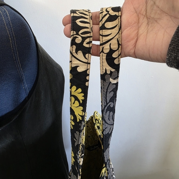 Retired Vera Bradley Baroque Large Tote Bag Black White Yellow - Picture 8 of 13